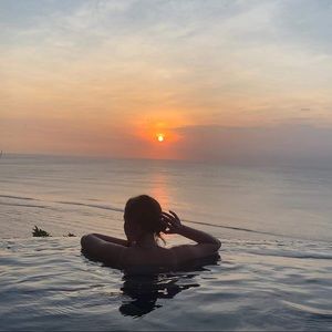 Meet your Posher, Sydney